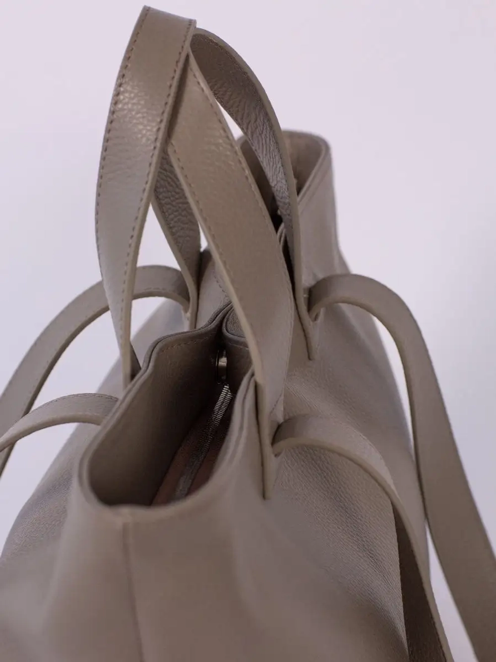 Сумка женская шоппер через плечо на ремне из кожи большая повседневная для женщины и мамы