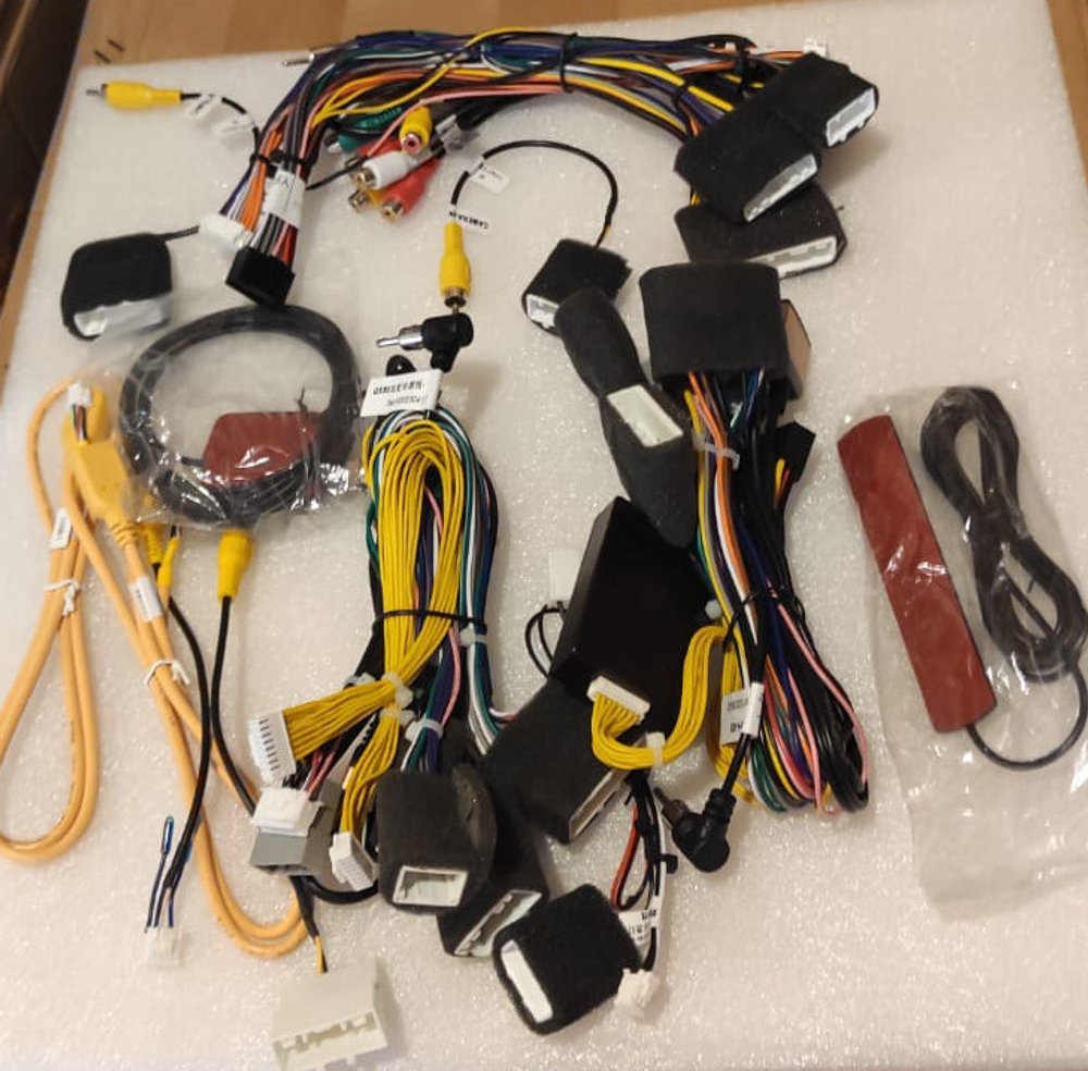 Магнитола для Nissan Pathfinder R51 2010-2014 (поддержка Bose и 360) - Carmedia NH-N1010 монитор 12.1" на Android 10, 6/128Гб, CarPlay, 4G SIM-слот