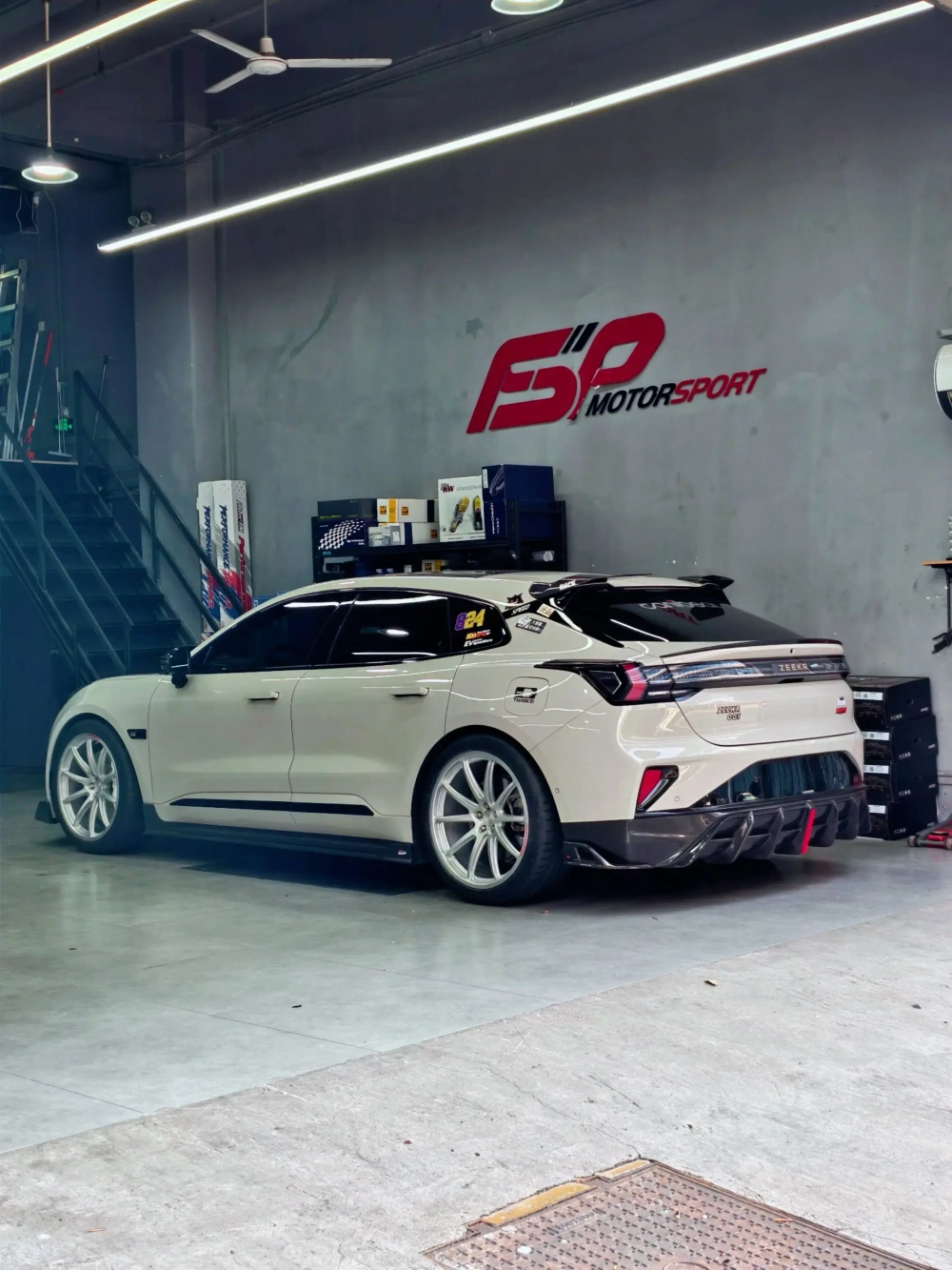 Кованые диски ZEEKR 001 Рестайлинг R19 R20 R21 R22 Зикр автомобильные диски колеса ковка диск