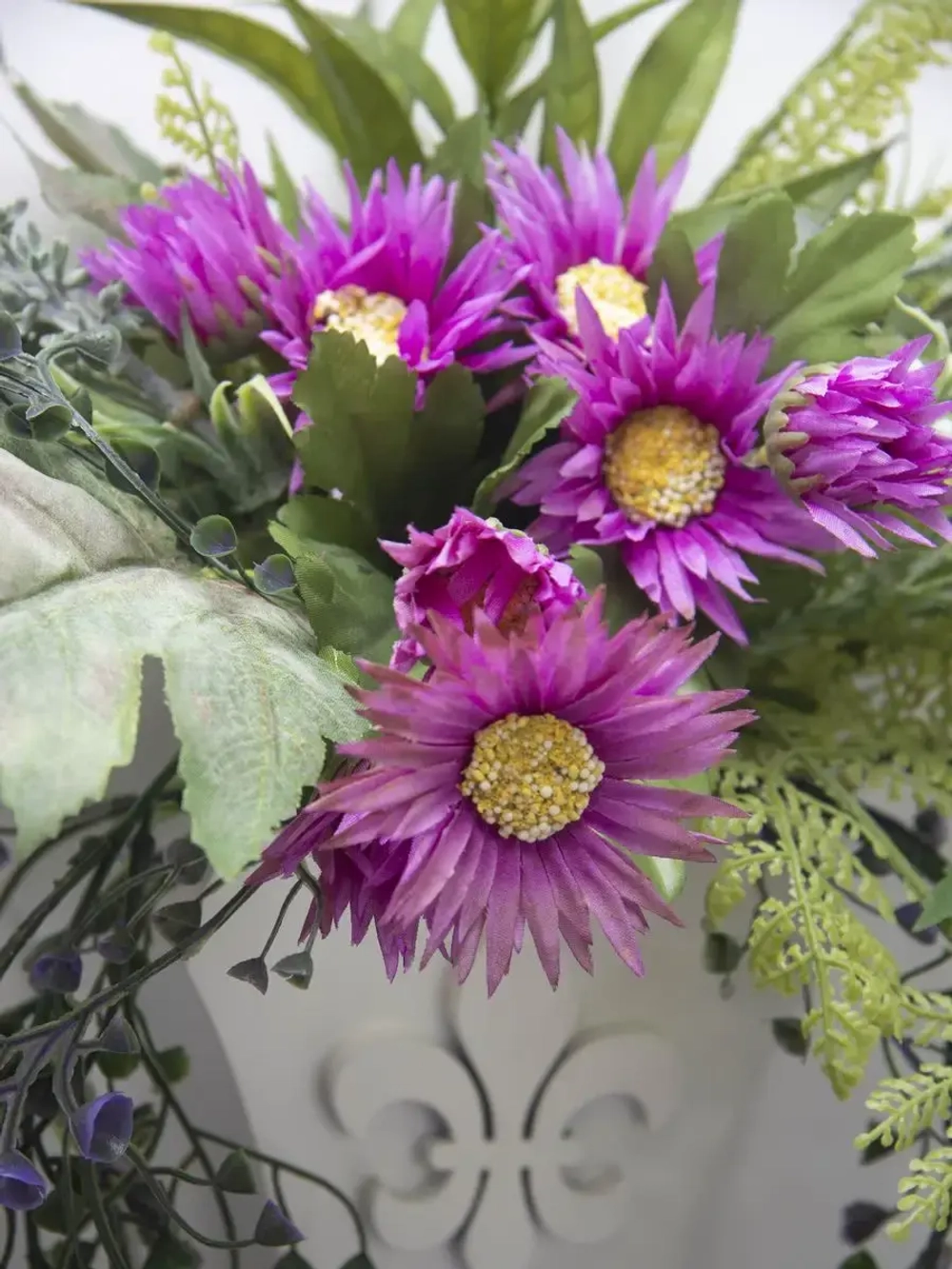 Искусственные цветы для декора в кашпо