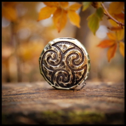 Темлячная бусина "Трискель" для ножей , латунь