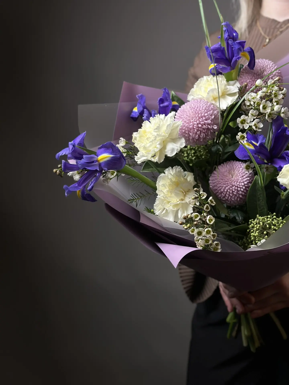 Сборный букет «Дыхание луны»