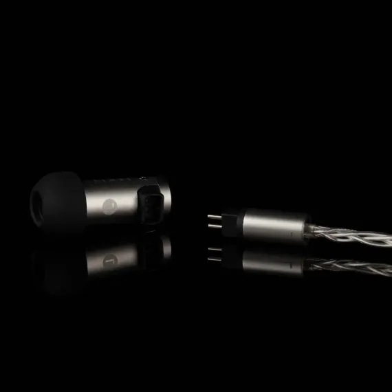 Final Audio S4000 Silver