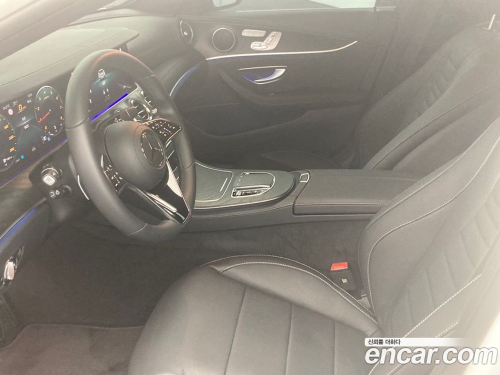 Mercedes-Benz E-Class W213 E250 AMG Line (10.2023)