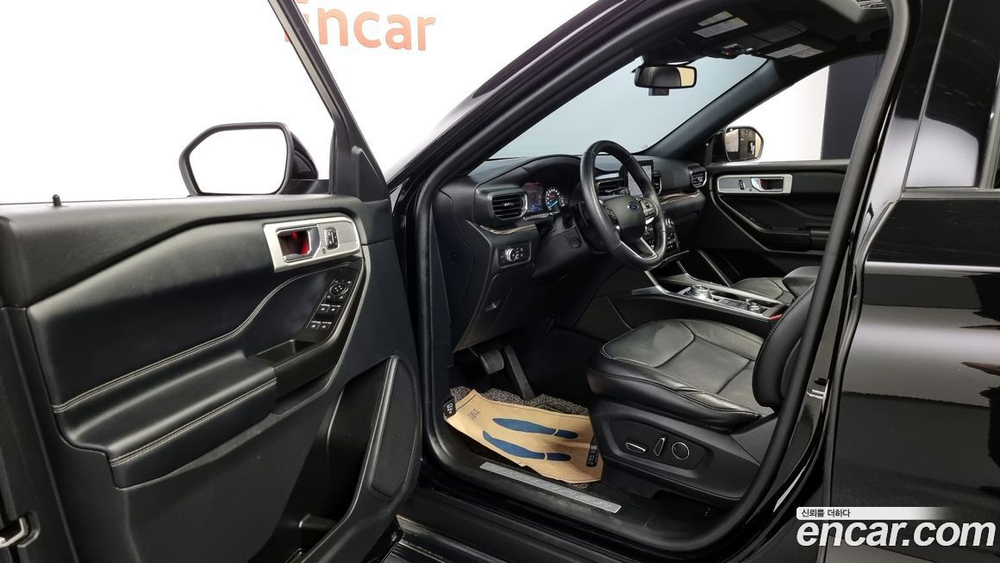 Ford Explorer 6 Generation 2.3 Limited 4WD (06.2020)