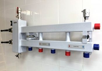 Коллектор балансировочный BM-100-3D (2 контура вниз и 1 в сторону)