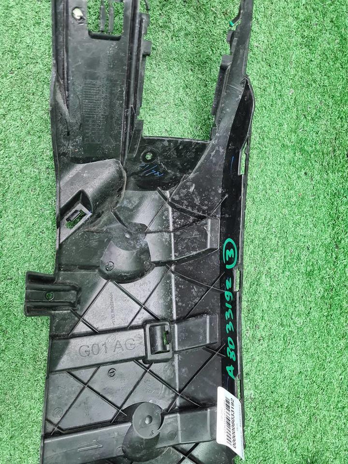 Кронштейн переднего бампера BMW X3 G01 (21-24)