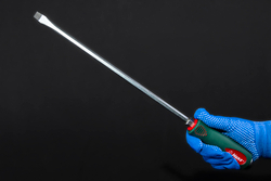 0516M9-12 отвертка шлиц силовая с мет.затыльником