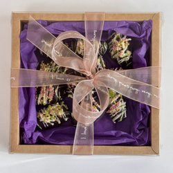 Финики в шоколаде