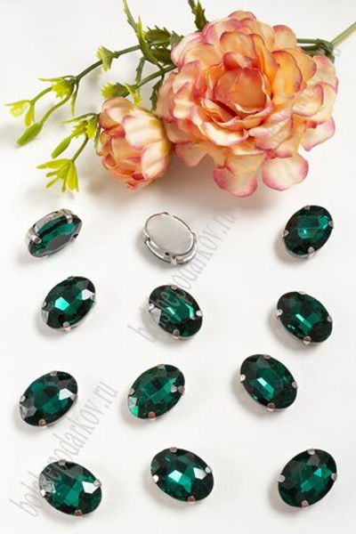 Стразы пришивные стекло в оправе, р. 18х13 мм, изумрудный