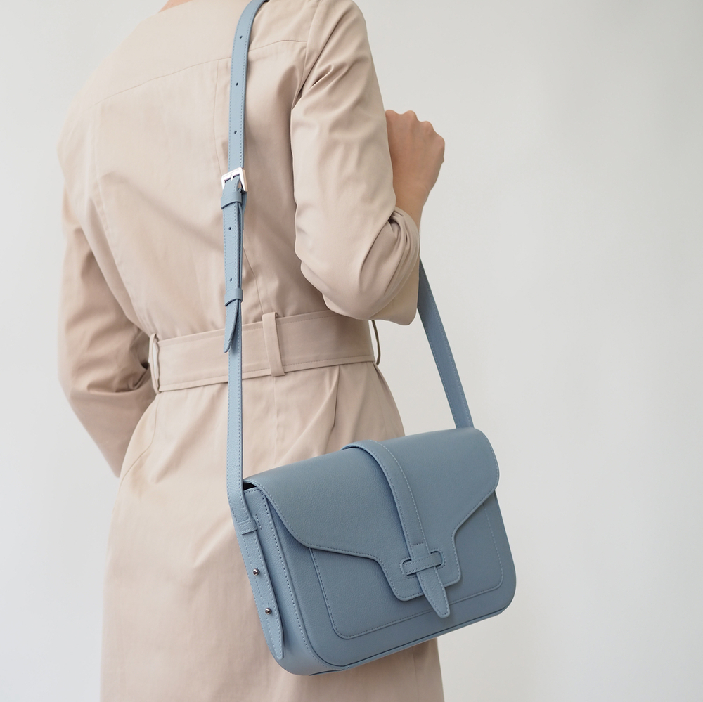 Сумка Universel из кожи теленка, голубого цвета