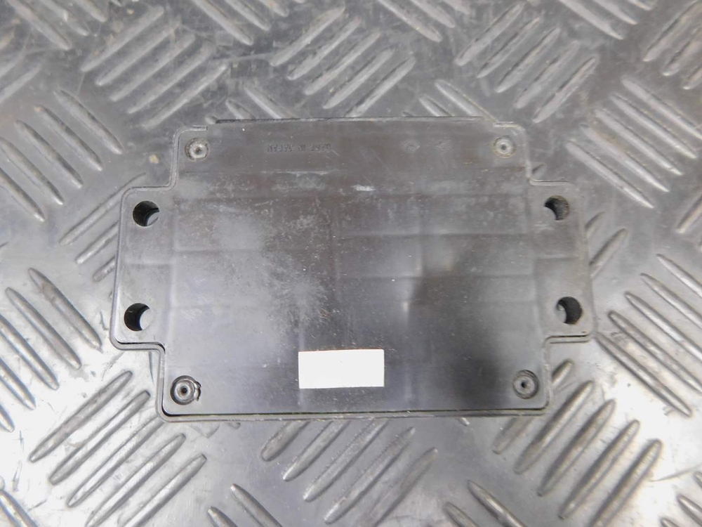 Блок предохранителей Kawasaki ZZR 400 98 052997