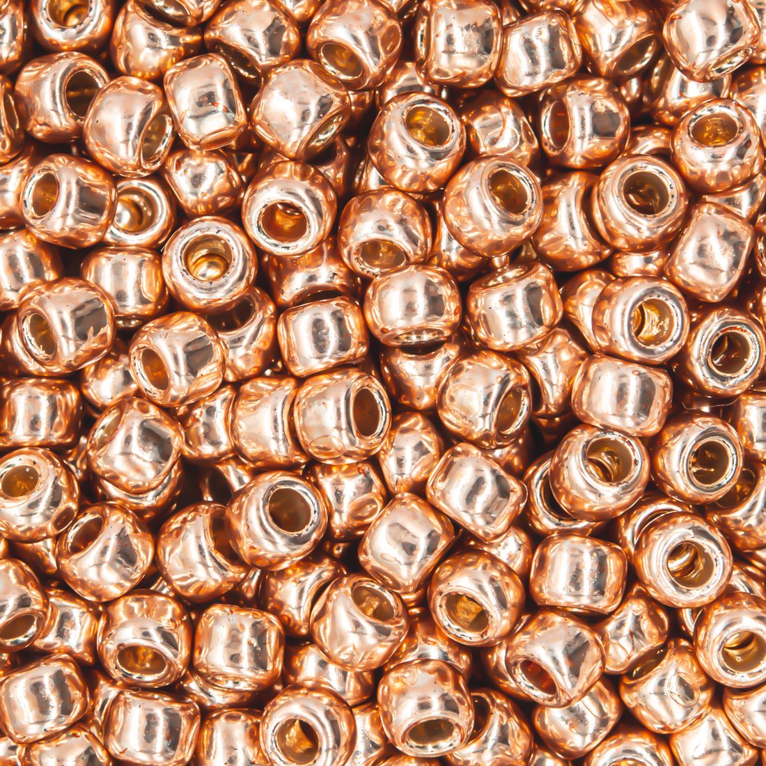 Японский бисер TOHO Round 8/0 (№PF551), непрозрачный глянцевый с металлическим блеском