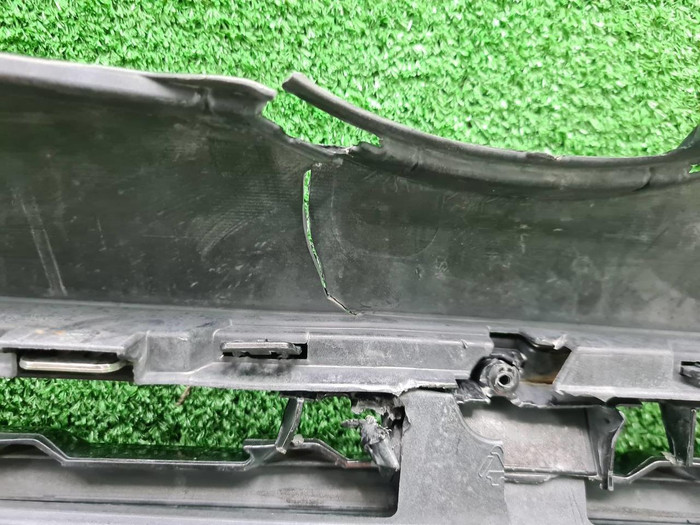 Бампер передний Toyota Camry xv50 (2017-2018)