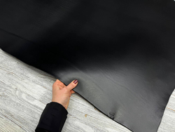 Ременная кожа Cartago Nero (3,0+ мм), цв. Черный