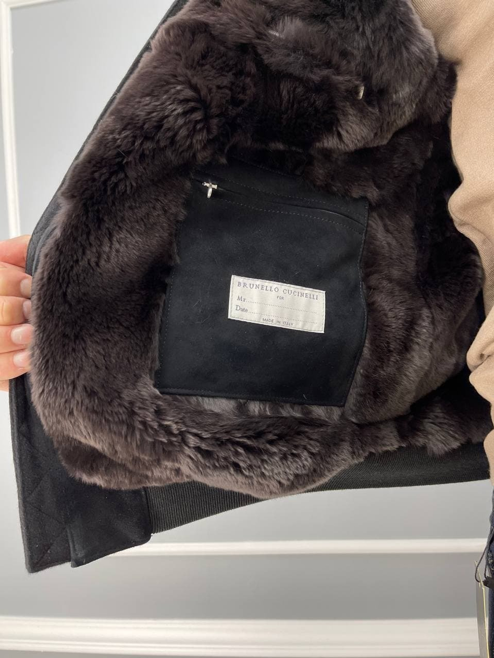Кашемировая куртка Brunello Cucinelli внутри с мехом