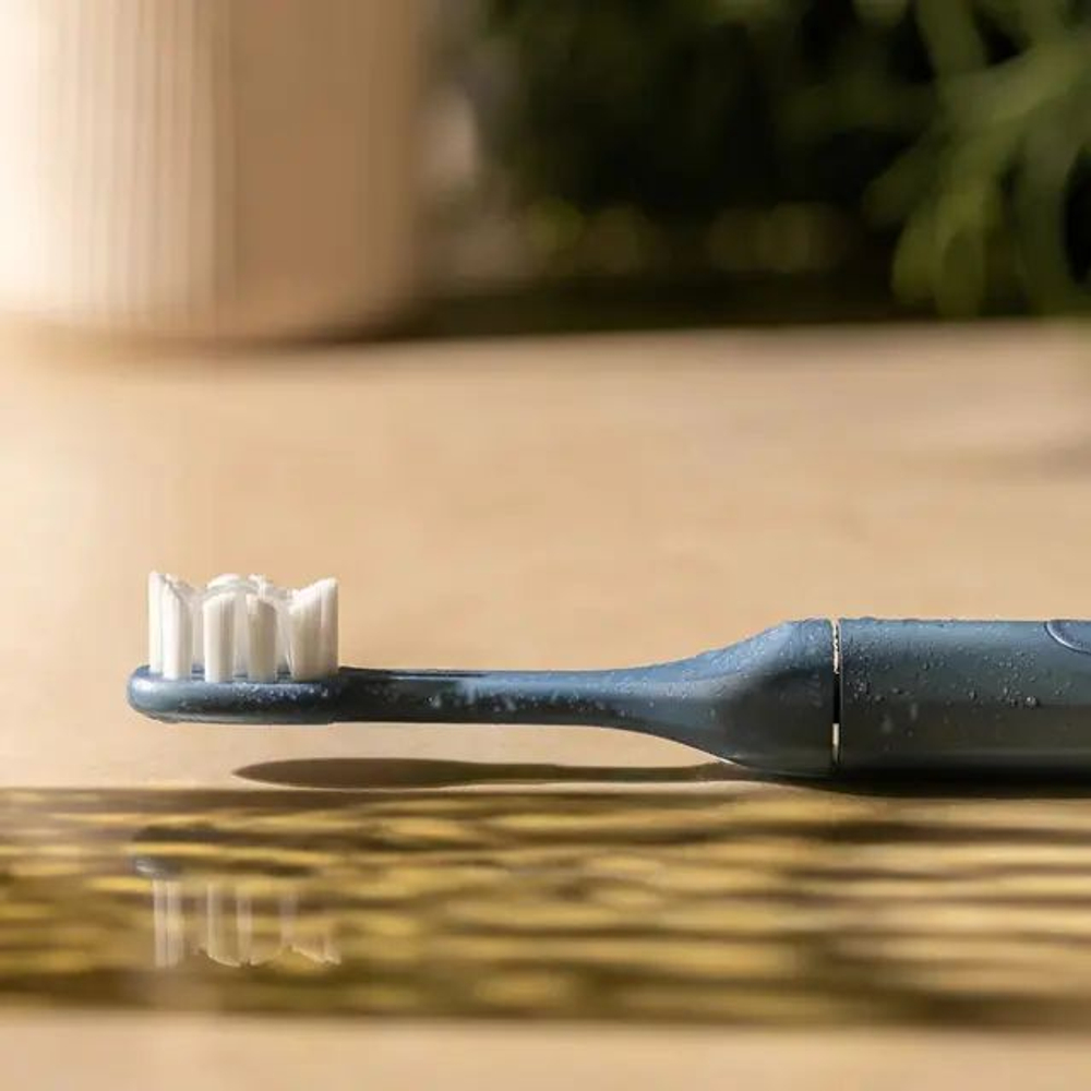 SURI Электрическая зубная щетка Electric Toothbrush with UV Light Cleaning and Charging Case - Morning Waves