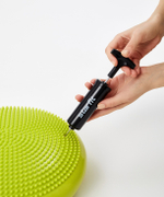 Диск балансировочный STARFIT BP-104, с насосом, массажный, лаймовый