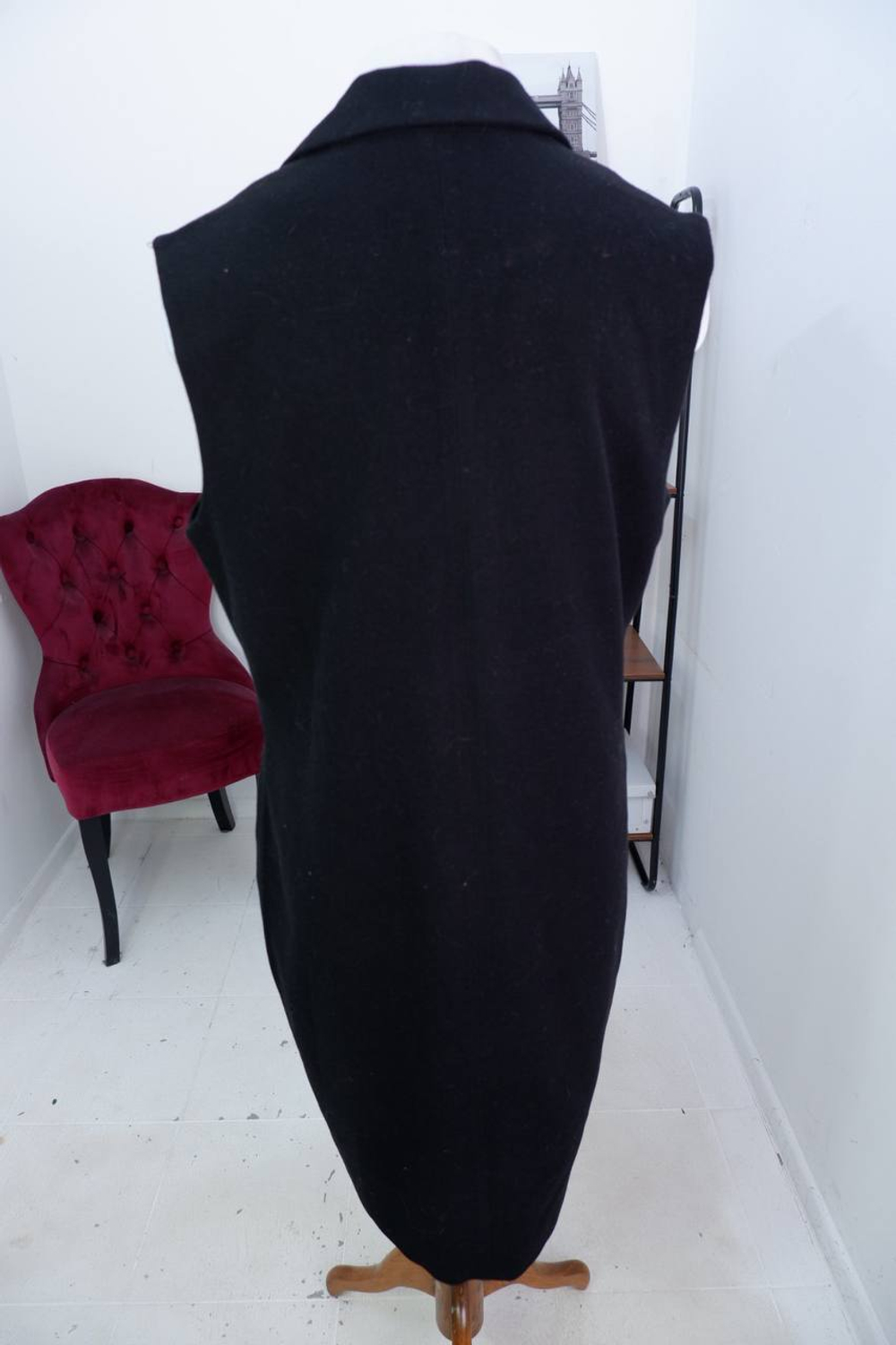 Жилетка Incity классическая, визуально на 46 размер