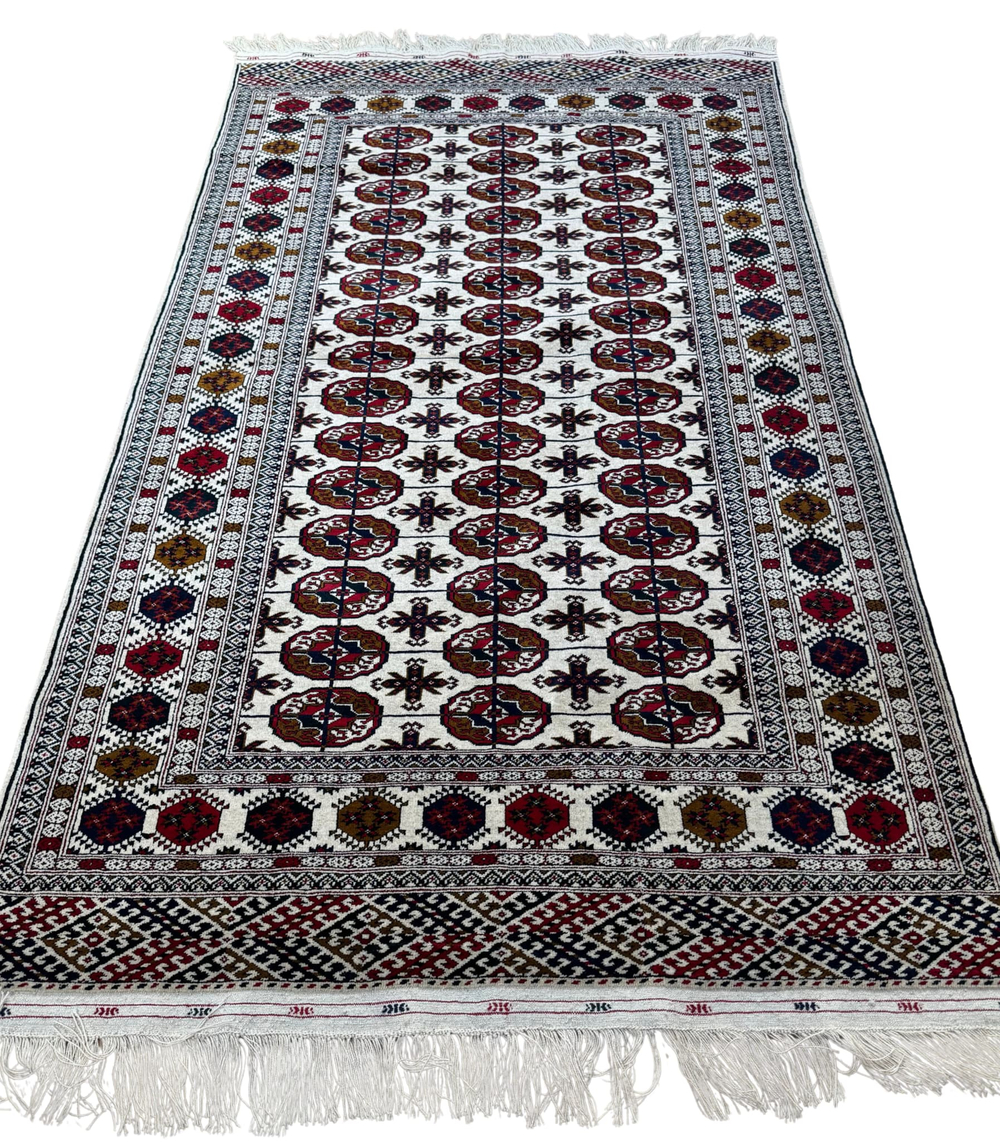 Teke 130 x 215 см