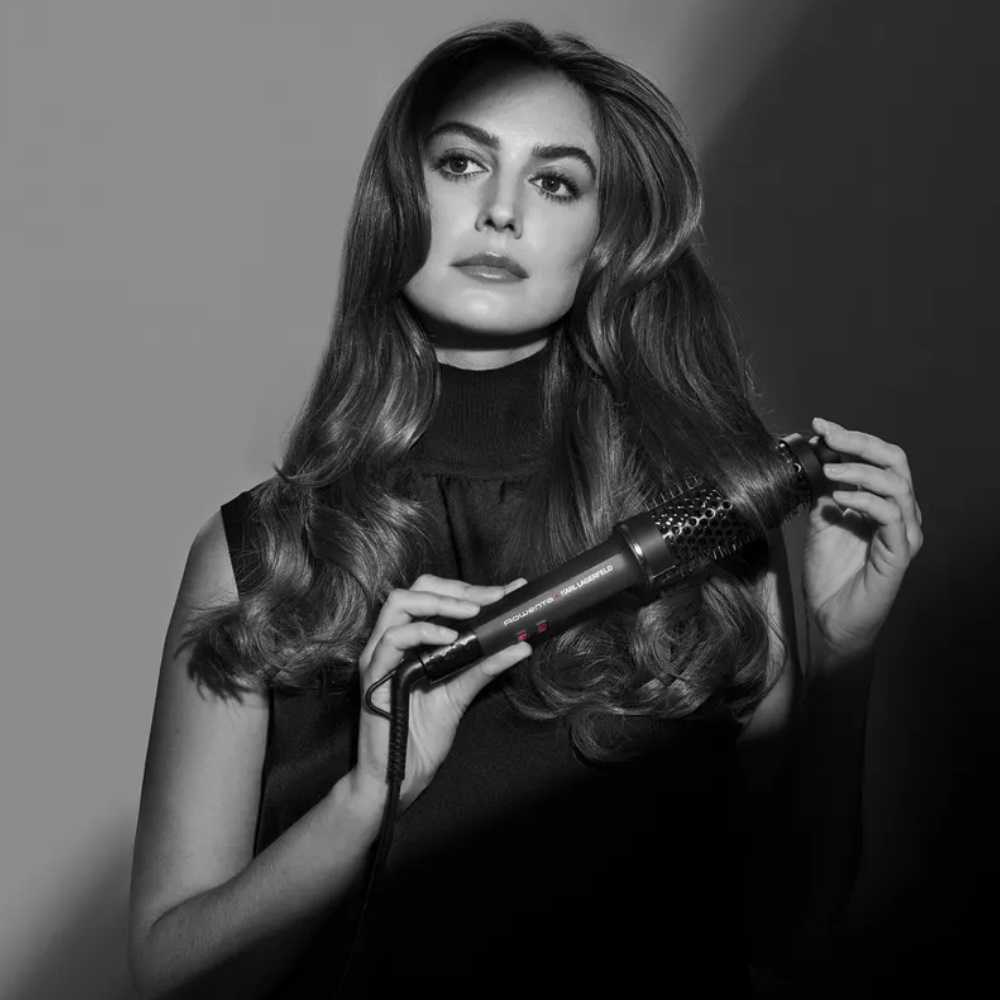 Фен-щетка Rowenta Karl Lagerfeld Powerbrush UB572LE0