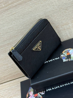Визитница Prada
