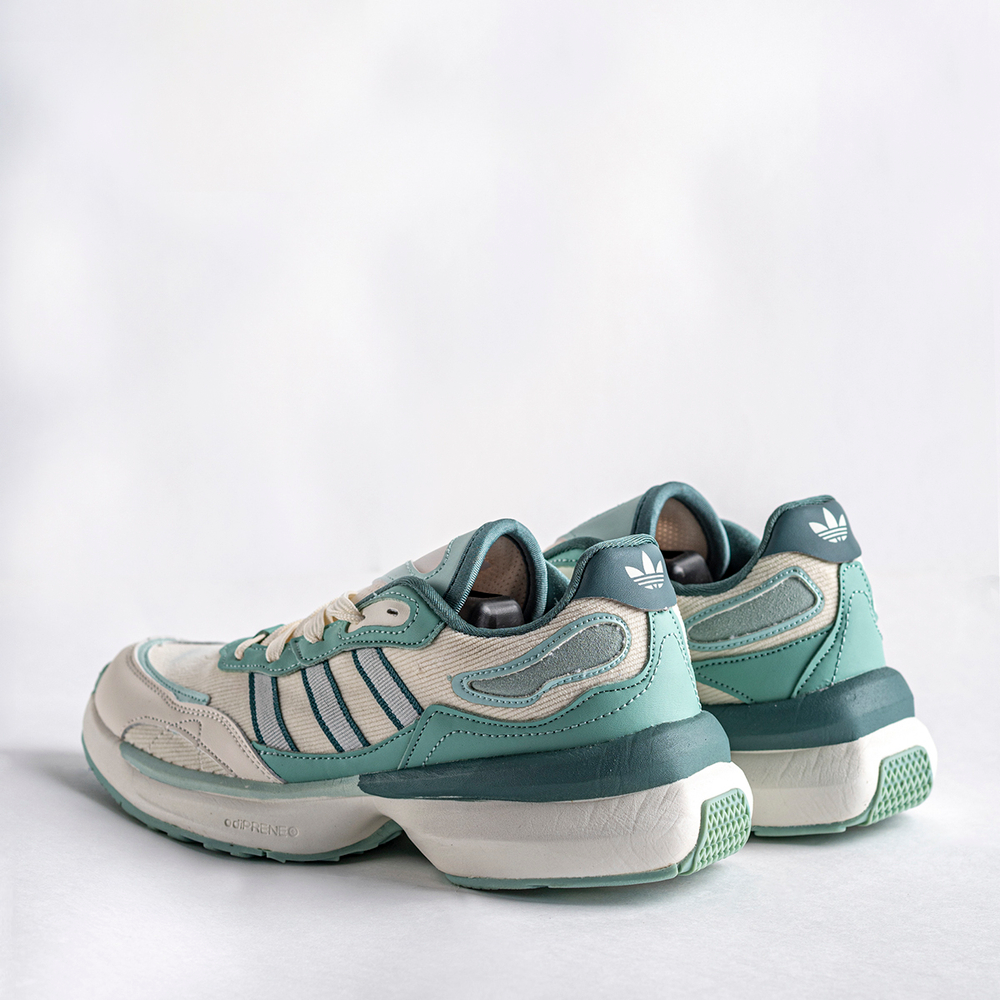 Кроссовки нат. кожа (36-41)р. / шт.