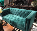 Диван зелёный 218 см