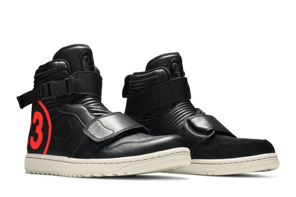 Кроссовки Jordan Air Jordan 1 Moto Black Infrared 23