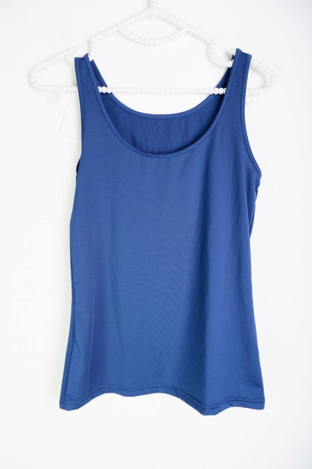 Топ обтягивающего кроя, визуально на 42/44 размер