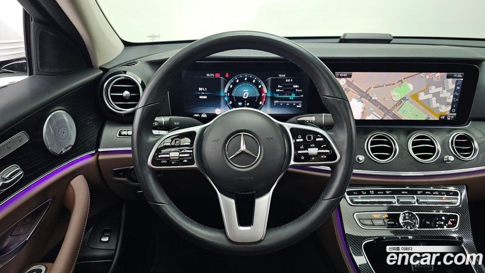 Mercedes-Benz E-Class W213 E300 Avangarde (05.2020)
