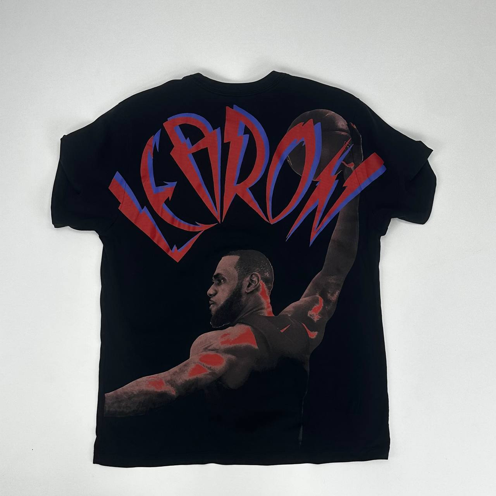 Футболка Nike