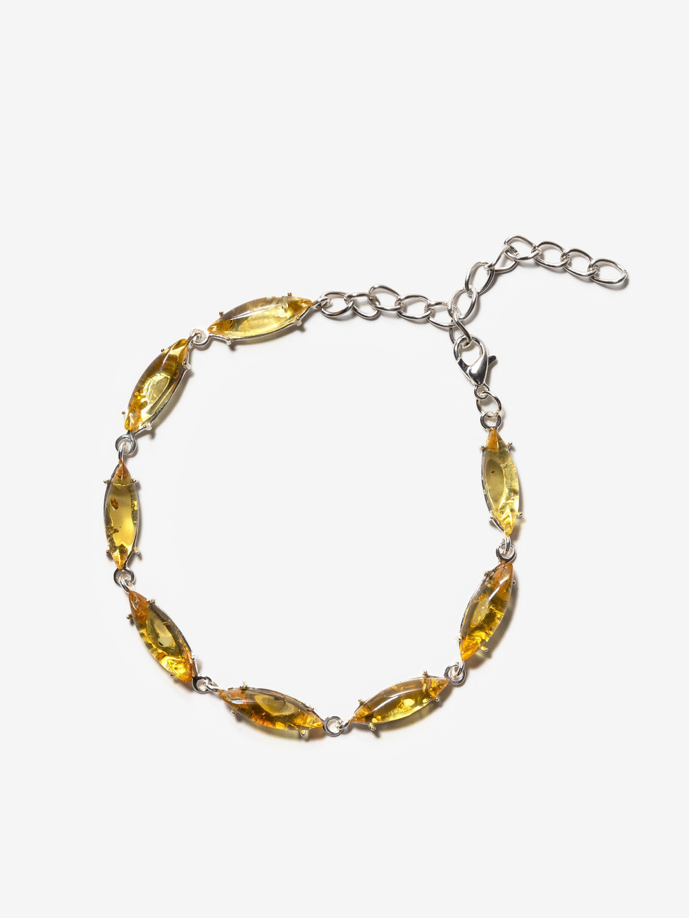 Браслет с натуральным желтым янтарем в бижутерной оправе