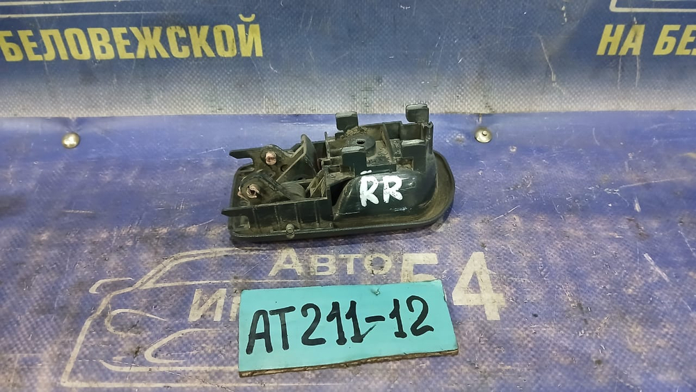 Ручка двери задней правой салонная TOYOTA CARINA 1998