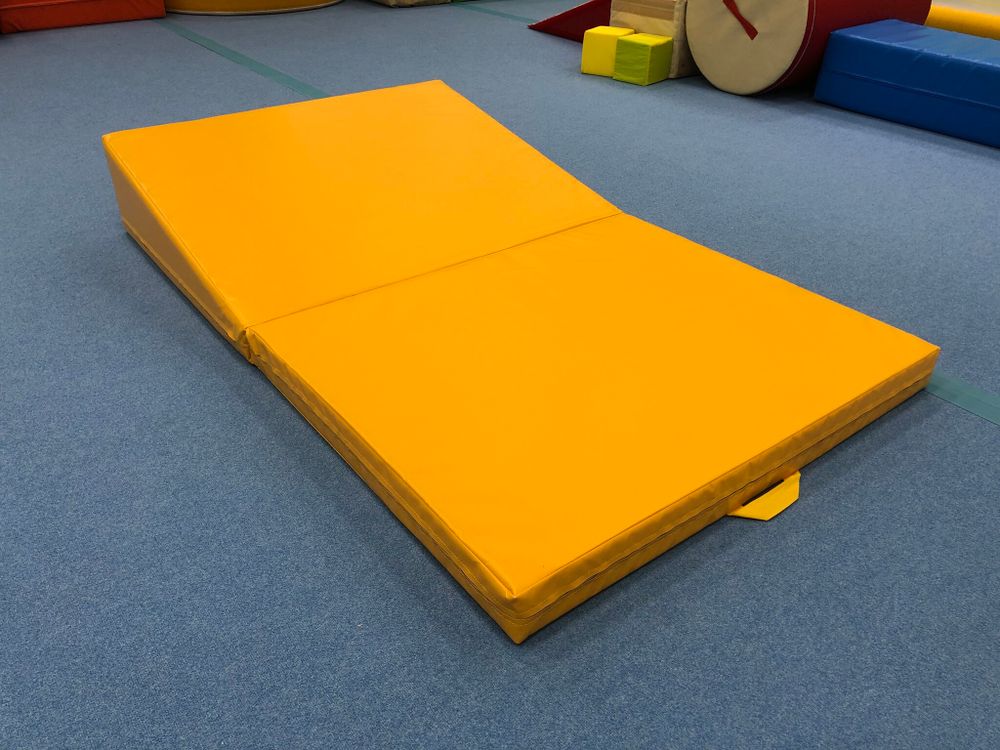 Мягкий модуль гимнастический - "Раскладной треугольник"