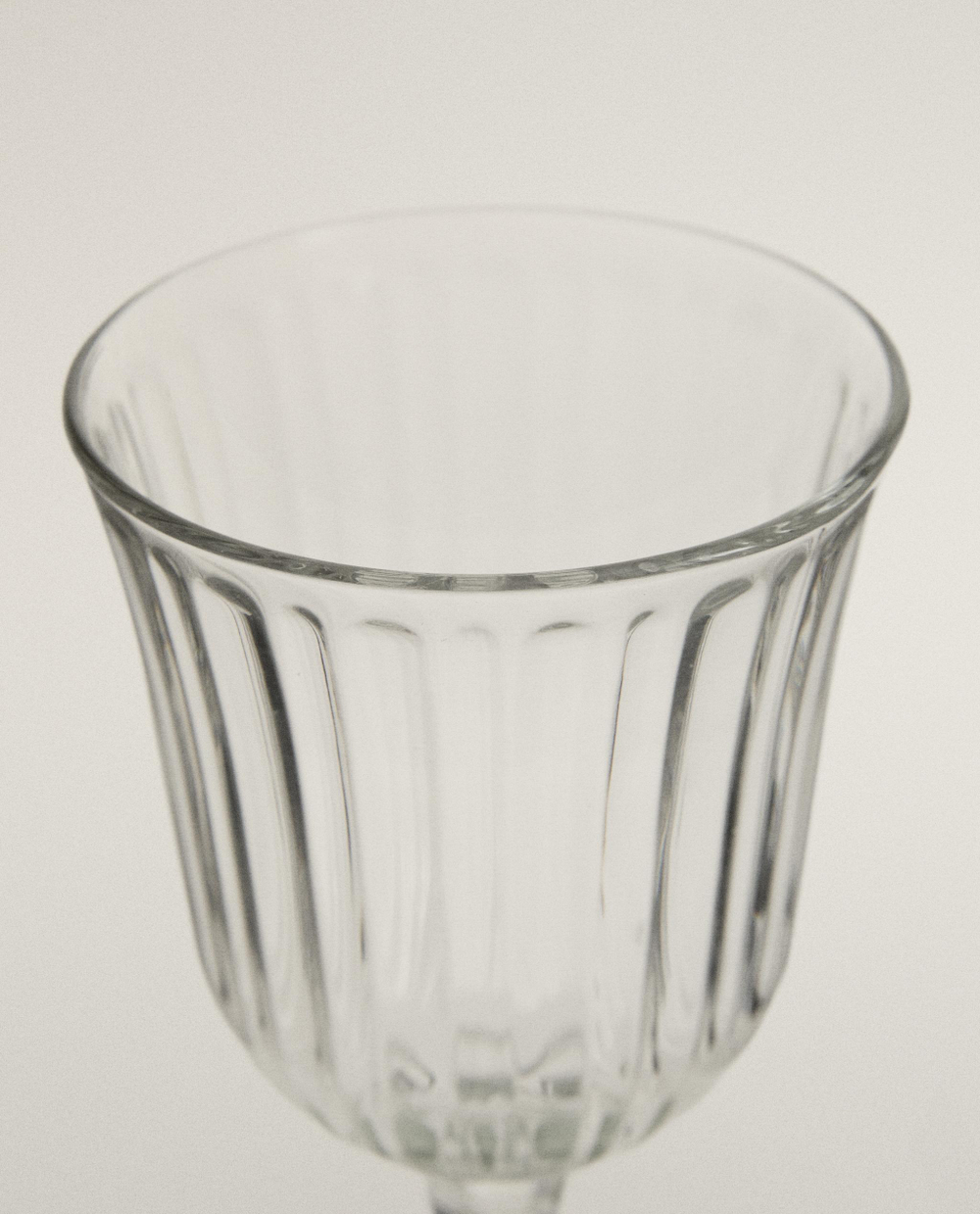 Zara Home бокал из стекла, цвет зелёный, 15.9 см