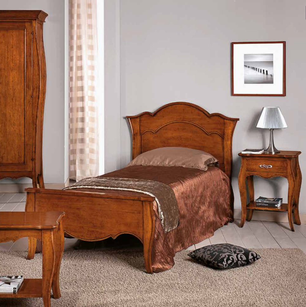 Кровать 157х211х119 см