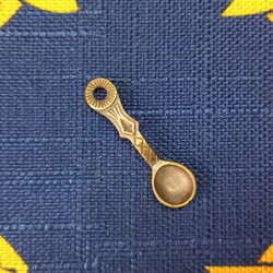 Подвеска. Ложка-загребушка