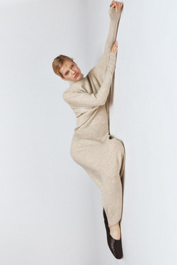 ZARA ТРИКОТАЖНОЕ ПЛАТЬЕ С РУКАВАМИ «ЛЕТУЧАЯ МЫШЬ», ПЕСОЧНЫЙ МЕЛАНЖ