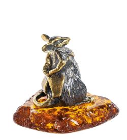 Народные промыслы AM- 396 Фигурка «Крыса во фраке» (латунь, янтарь)