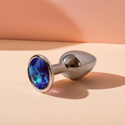 Анальная пробка металлическая с синим кристаллом Fantasy Toys (M)