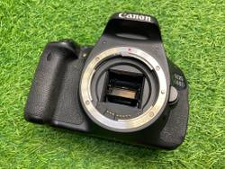 Canon 600D Kit 18-55mm 3.5-5.6 IS II 33.000 кадров