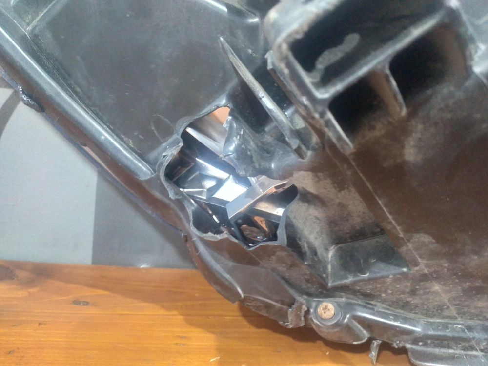 Фара левая Toyota Highlander 3 16-19 Б/У Оригинал 811500e380