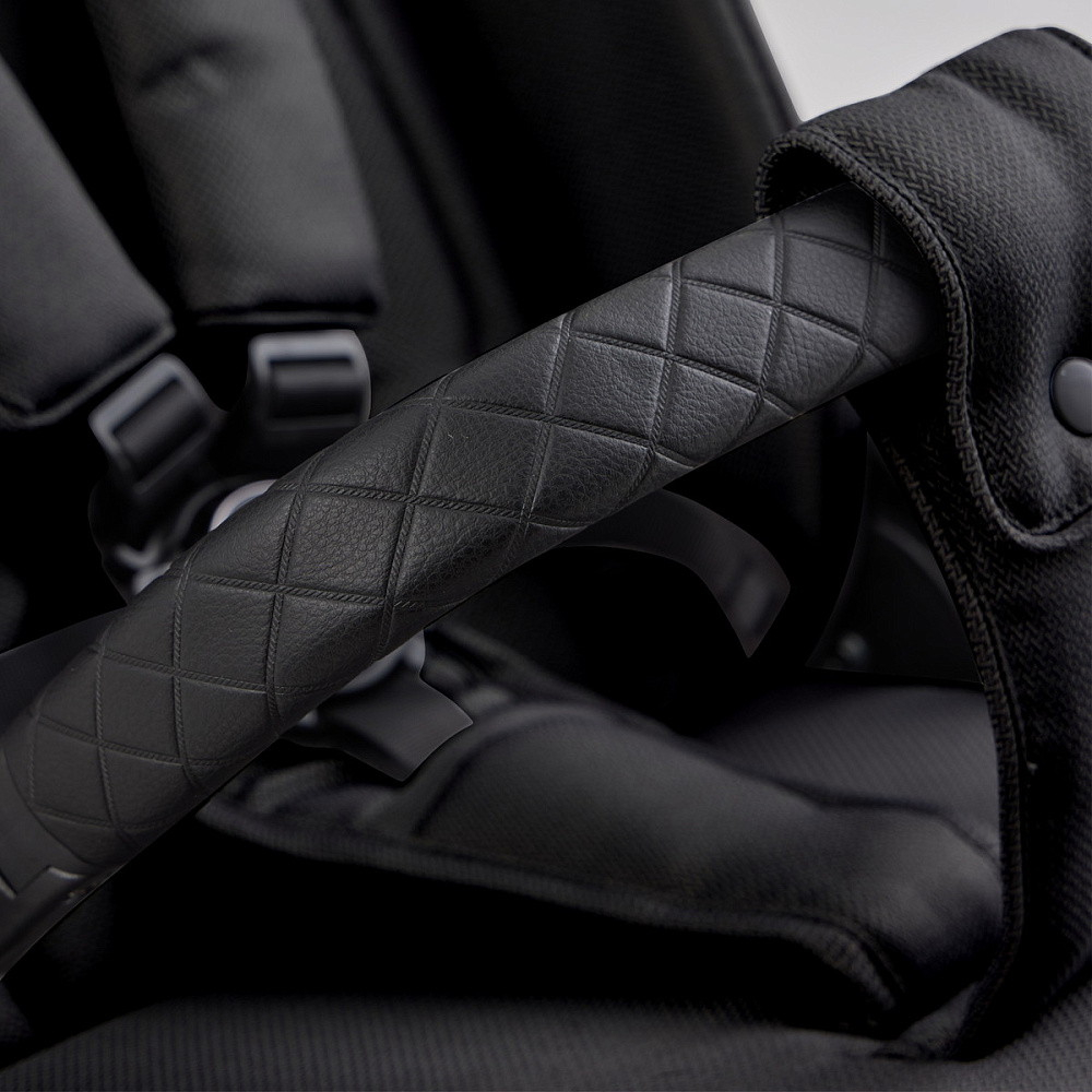 Коляска 4 в 1 Sweet Baby SBL Massimo + автокресло Elegante Plus с базой i-Size ISOFIX DK780 Black