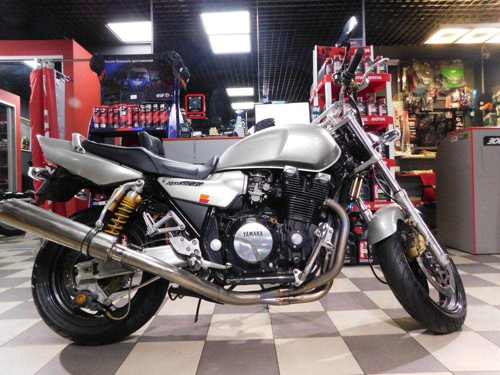 Yamaha XJR 1200 4KG-021228