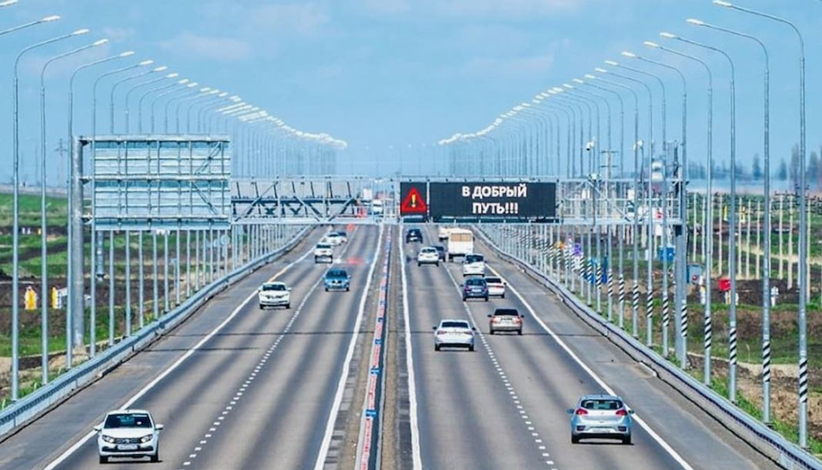 С 22 апреля новая трасса в Крым станет платной. Как произвести оплату проезда и где это можно сделать?