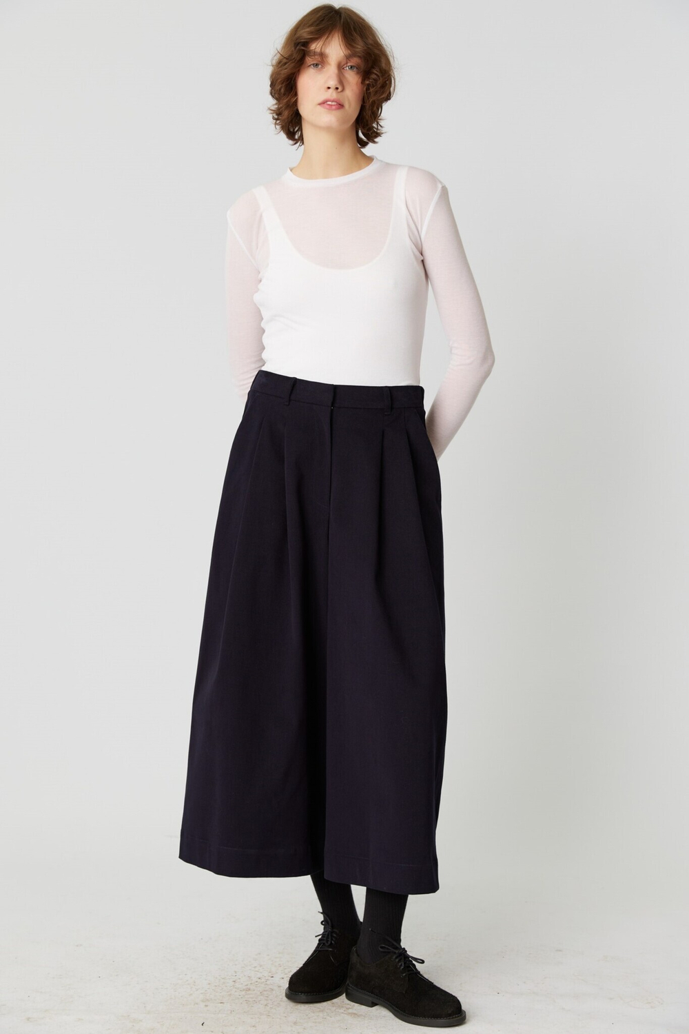 Кюлоты темно-синего цвета из бархатистого хлопка