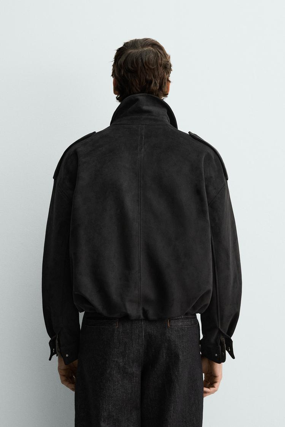 ZARA УКОРОЧЕННАЯ КУРТКА ИЗ ИСКУССТВЕННОЙ ЗАМШИ, ЧЕРНЫЙ