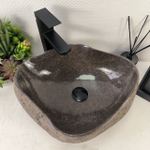 Раковина из речного камня RS-65069 44*36*16 0861