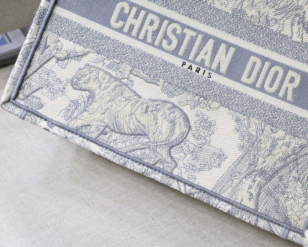 Christian Dior Book Tote 36 cm